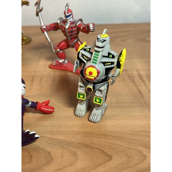 Lot Of 11 Mighty Morphin Micro Machines Vintage 1990s - Picture 3 of 13